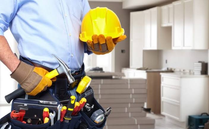 أفضل شركة صبغ في الشارقة ونجار في عجمان – شركة النجم الأول لأعمال الصيانة في الإمارات